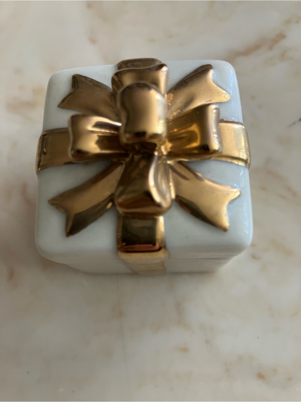 Lenox White Porcelain Jewelry Box with Gold Bow